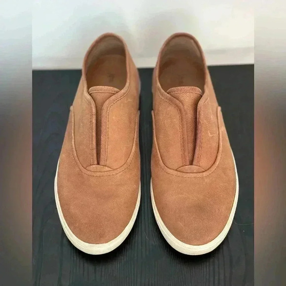 Frye Mindy Slip On Sneaker - Picture 6 of 6